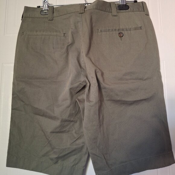 J Crew Rivington Short - Picture 2 of 3